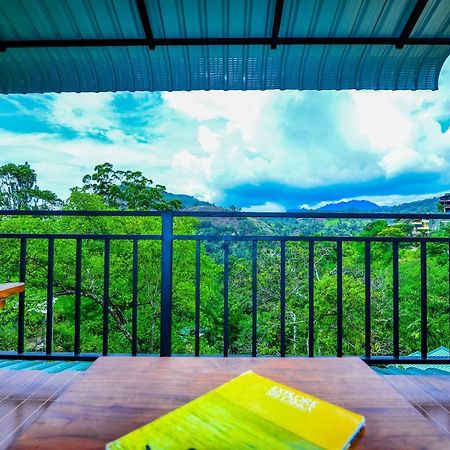 Third Eye Ella Hotel Bagian luar foto