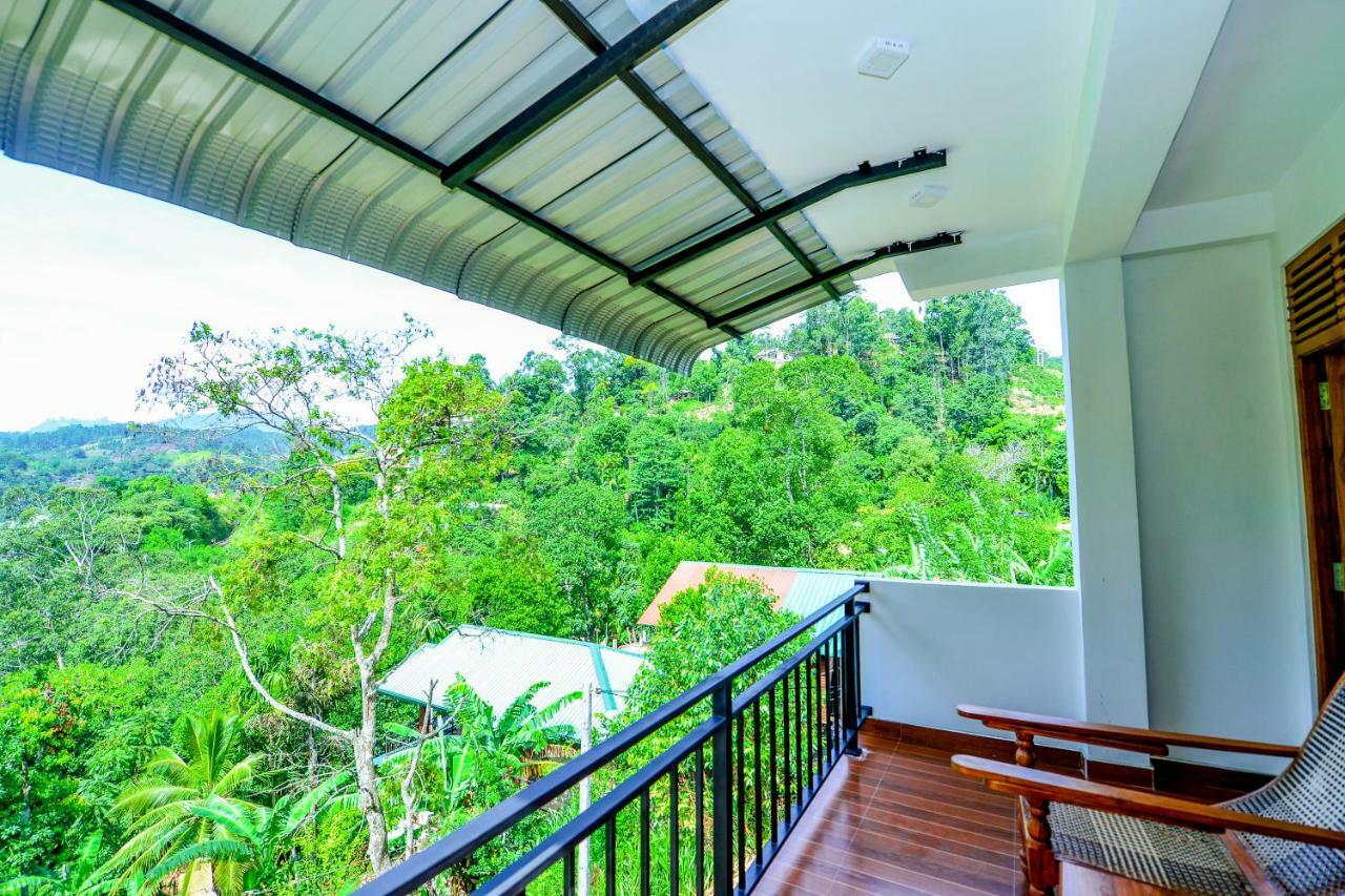 Third Eye Ella Hotel Bagian luar foto